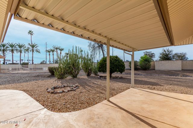 17010 N 127th Drive, Sun City West, AZ 85375