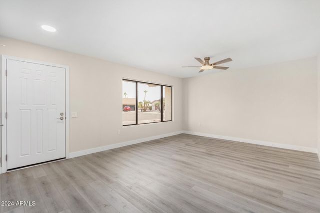 17010 N 127th Drive, Sun City West, AZ 85375