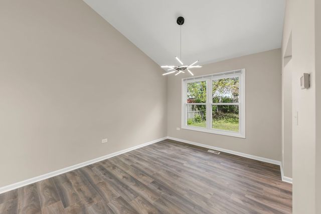 1057 Bothwell Circle, Bolingbrook, IL 60440