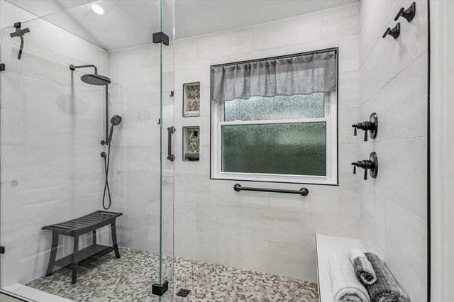 1312 Pigeon View ST, Round Rock, TX 78665