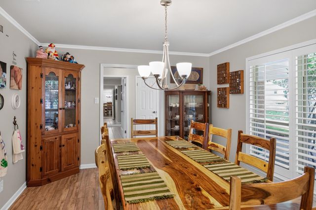 623 S Harbor Court, Granbury, TX 76048