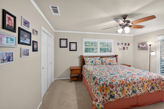 623 S Harbor Court, Granbury, TX 76048
