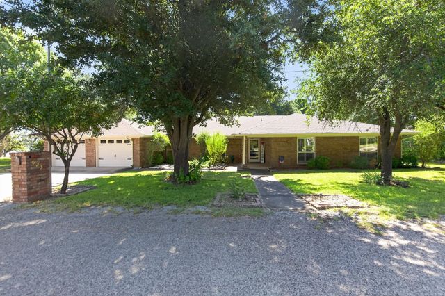 623 S Harbor Court, Granbury, TX 76048