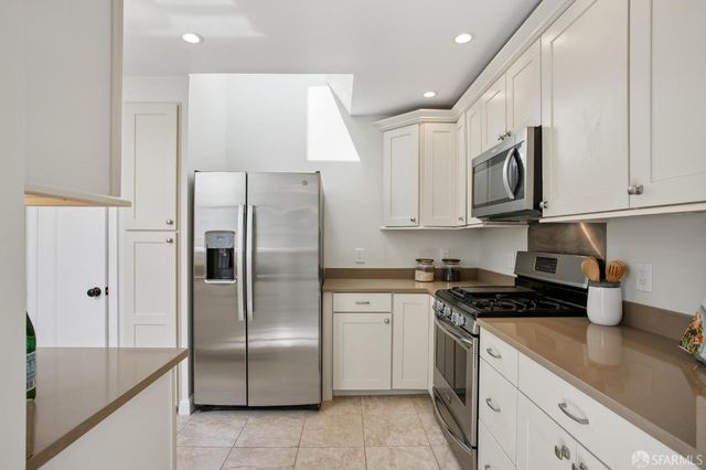 823 40th Avenue, San Francisco, CA 94121