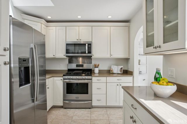 823 40th Avenue, San Francisco, CA 94121