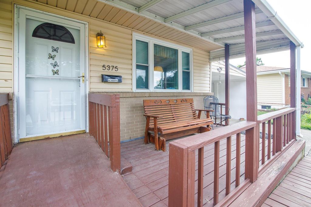 5375 Fullerton Drive, Columbus, OH 43232