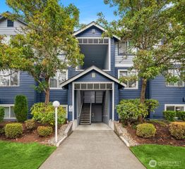 10825 SE 200th Street #F103, Kent, WA 98031