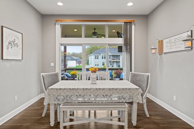 4704 EMERIBROOK CT, Columbia, MO 65203