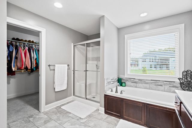 4704 EMERIBROOK CT, Columbia, MO 65203