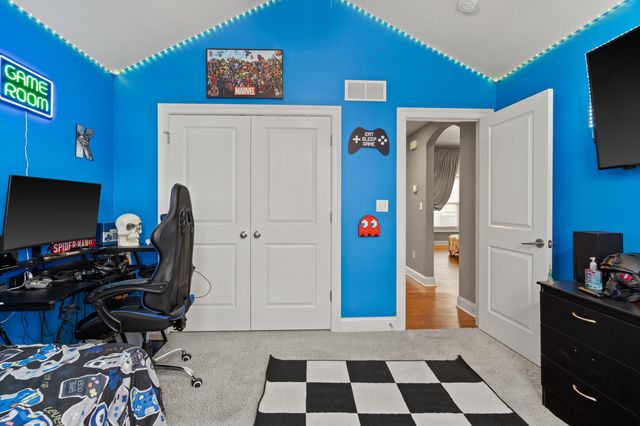 4704 EMERIBROOK CT, Columbia, MO 65203