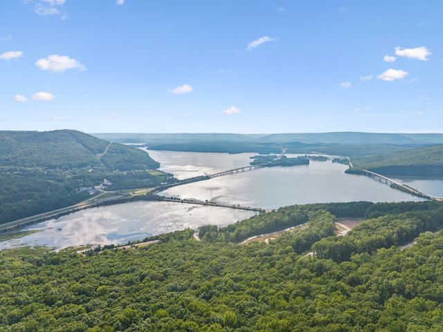 1109 Birds Eye Way, Guild, TN 37340