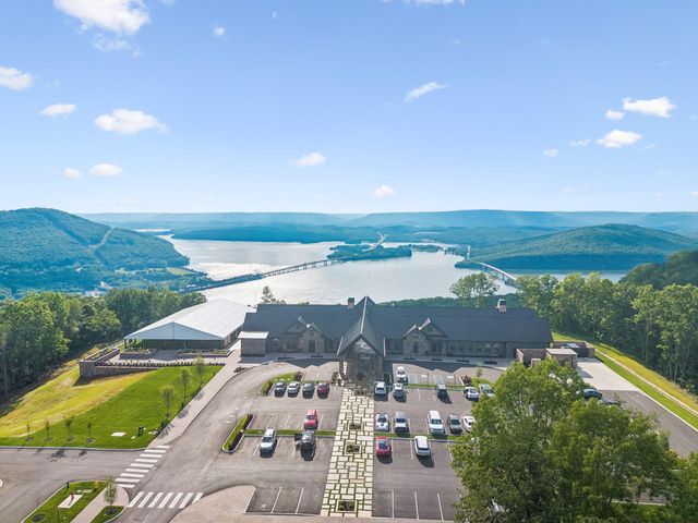 1109 Birds Eye Way, Guild, TN 37340