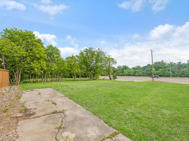 1001 E Rosedale Street, Fort Worth, TX 76104