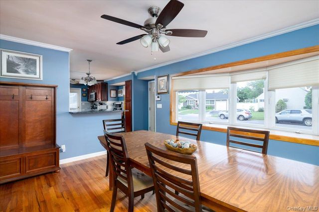 11 Adelphi Road, Hicksville, NY 11801