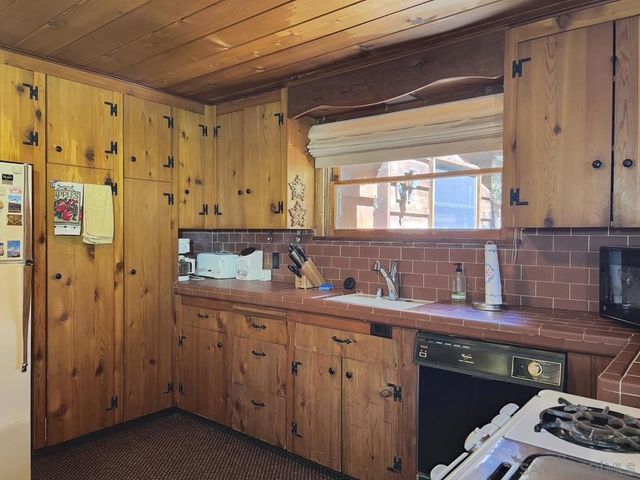 7809 Scrub Jay Lane, Pine Valley, CA 91962