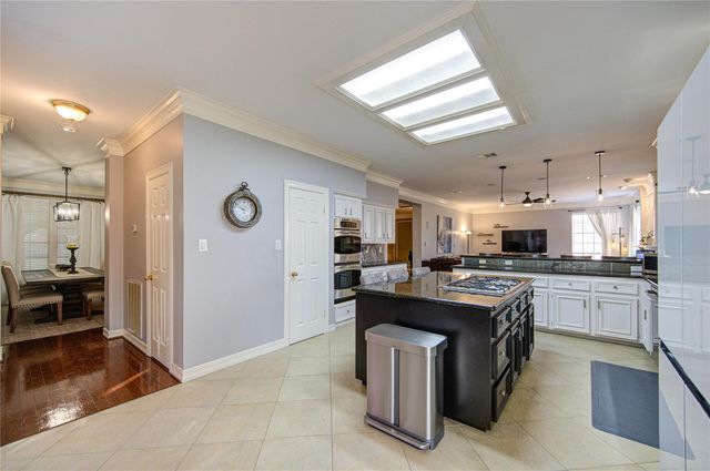 4914 Hillswick Drive, Sugar Land, TX 77479