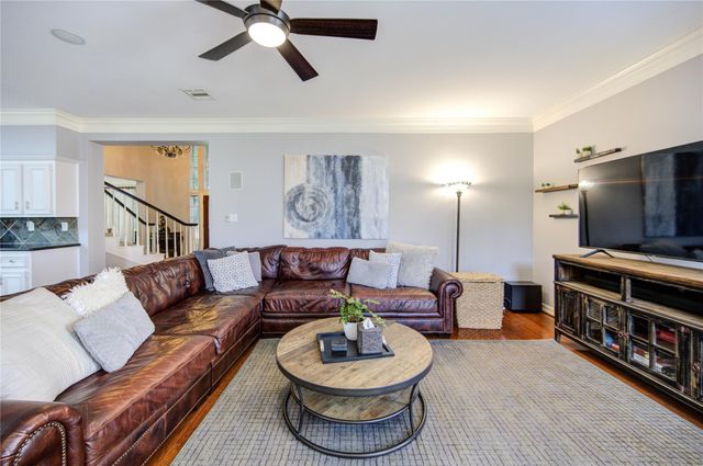 4914 Hillswick Drive, Sugar Land, TX 77479