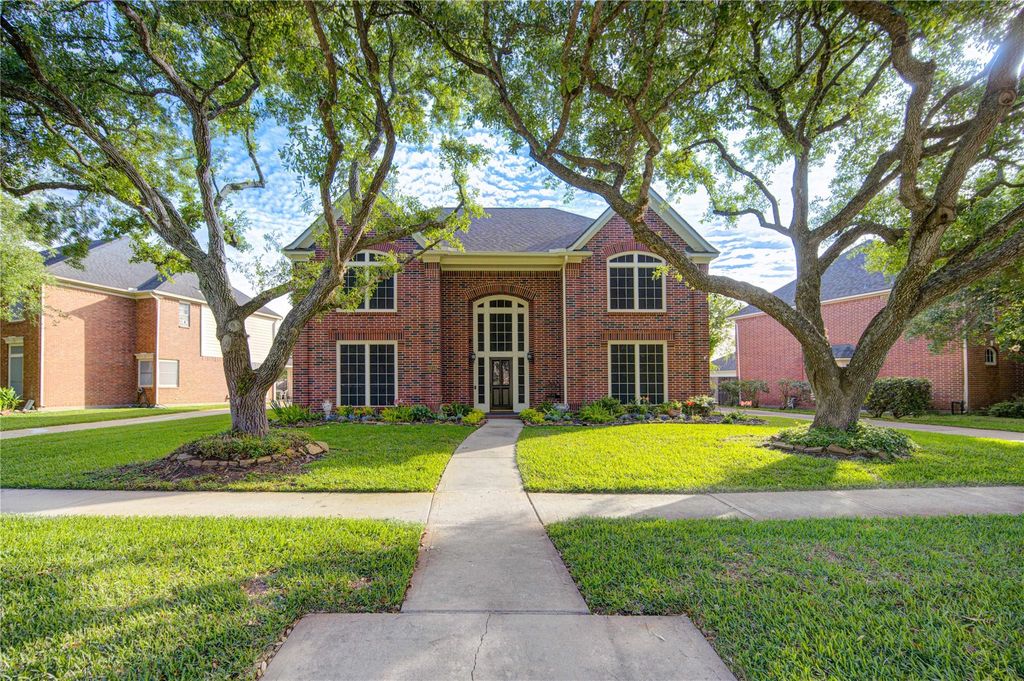 4914 Hillswick Drive, Sugar Land, TX 77479