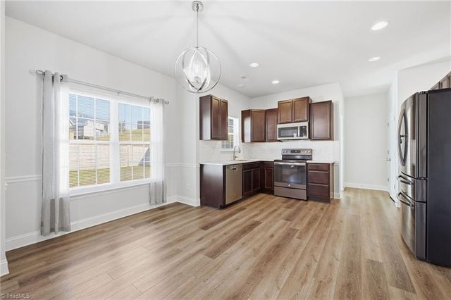 5180 Sedge Hollow Drive, Kernersville, NC 27284