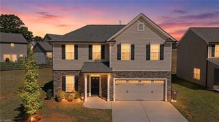 5180 Sedge Hollow Drive, Kernersville, NC 27284