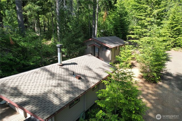 71 N Potlatch Drive N, Hoodsport, WA 98548