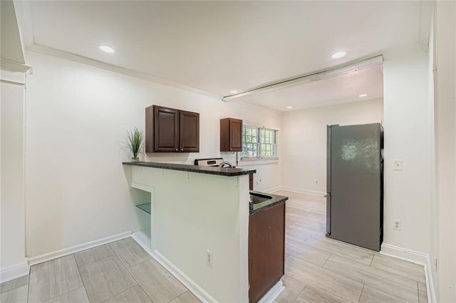 511 Walnut Street, Hapeville, GA 30354