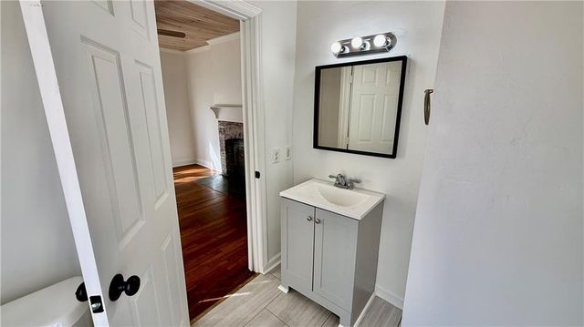 511 Walnut Street, Hapeville, GA 30354