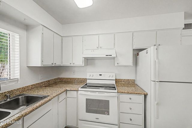 7014 W PALO VERDE Drive, Glendale, AZ 85303