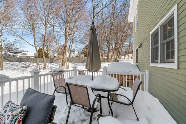 6 Pilgrim Heights, Beverly, MA 01915