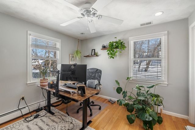 6 Pilgrim Heights, Beverly, MA 01915