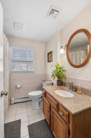 6 Pilgrim Heights, Beverly, MA 01915