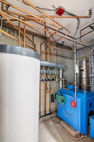 6 Pilgrim Heights, Beverly, MA 01915