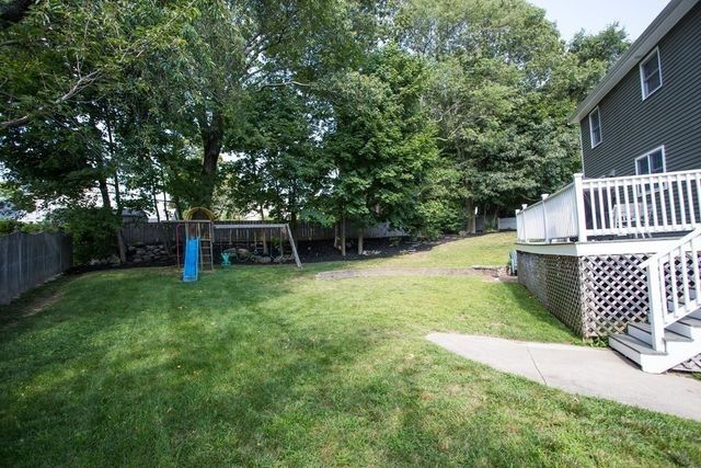 6 Pilgrim Heights, Beverly, MA 01915