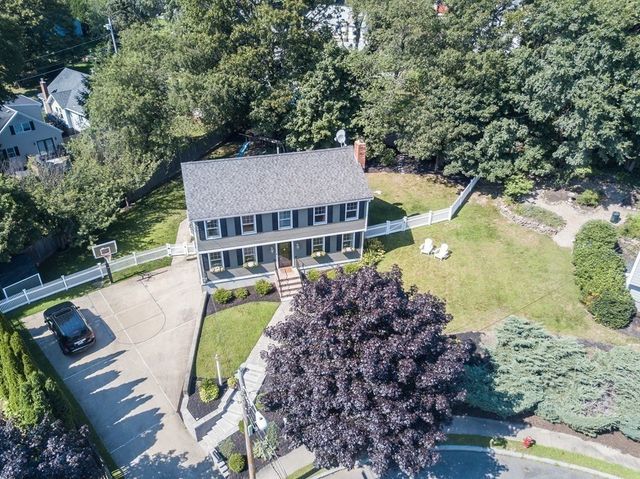 6 Pilgrim Heights, Beverly, MA 01915