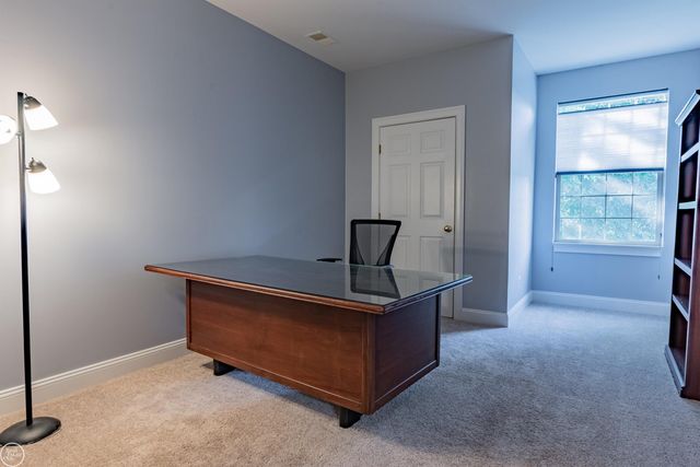 39178 Hayes Road building 1 Unit 23, Clinton Township, MI 48038