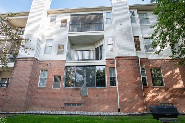 39178 Hayes Road building 1 Unit 23, Clinton Township, MI 48038