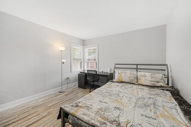 43 Belcourt Rd, Worcester, MA 01605