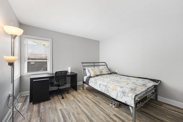 43 Belcourt Rd, Worcester, MA 01605