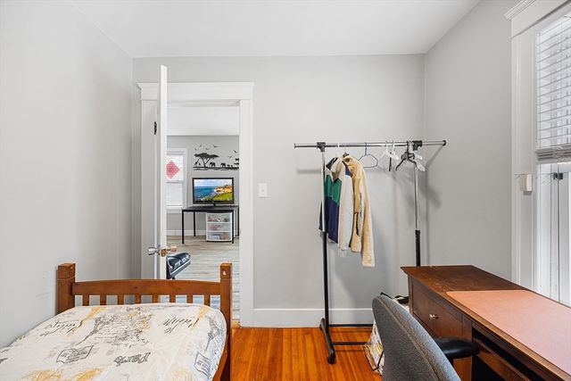 43 Belcourt Rd, Worcester, MA 01605