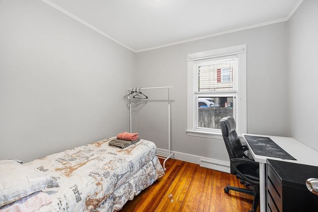 43 Belcourt Rd, Worcester, MA 01605