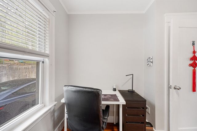 43 Belcourt Rd, Worcester, MA 01605