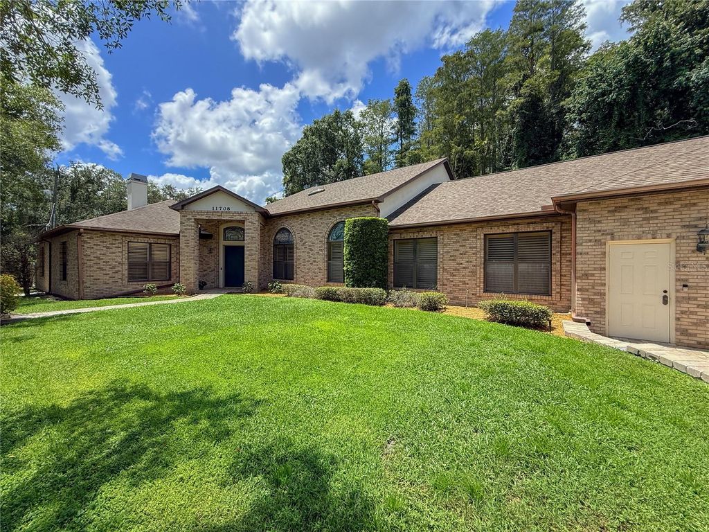 Image 2 of property listing at 11708 ORANGE GROVE DRIVE, Tampa, FL 33618
