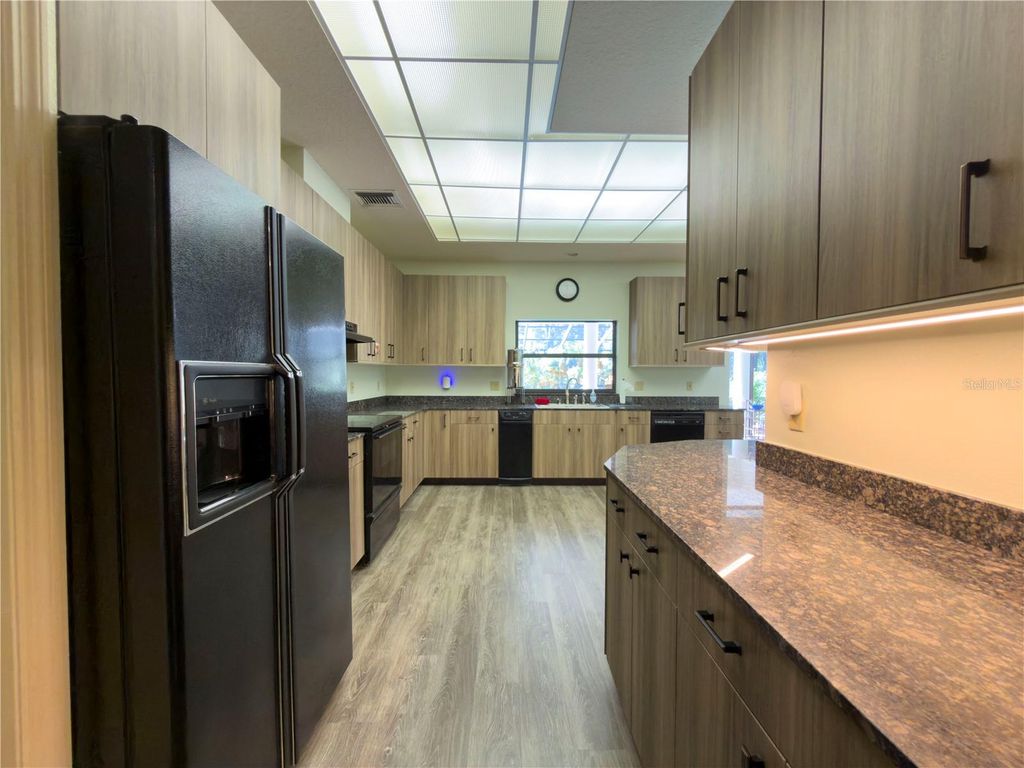 Image 33 of property listing at 11708 ORANGE GROVE DRIVE, Tampa, FL 33618