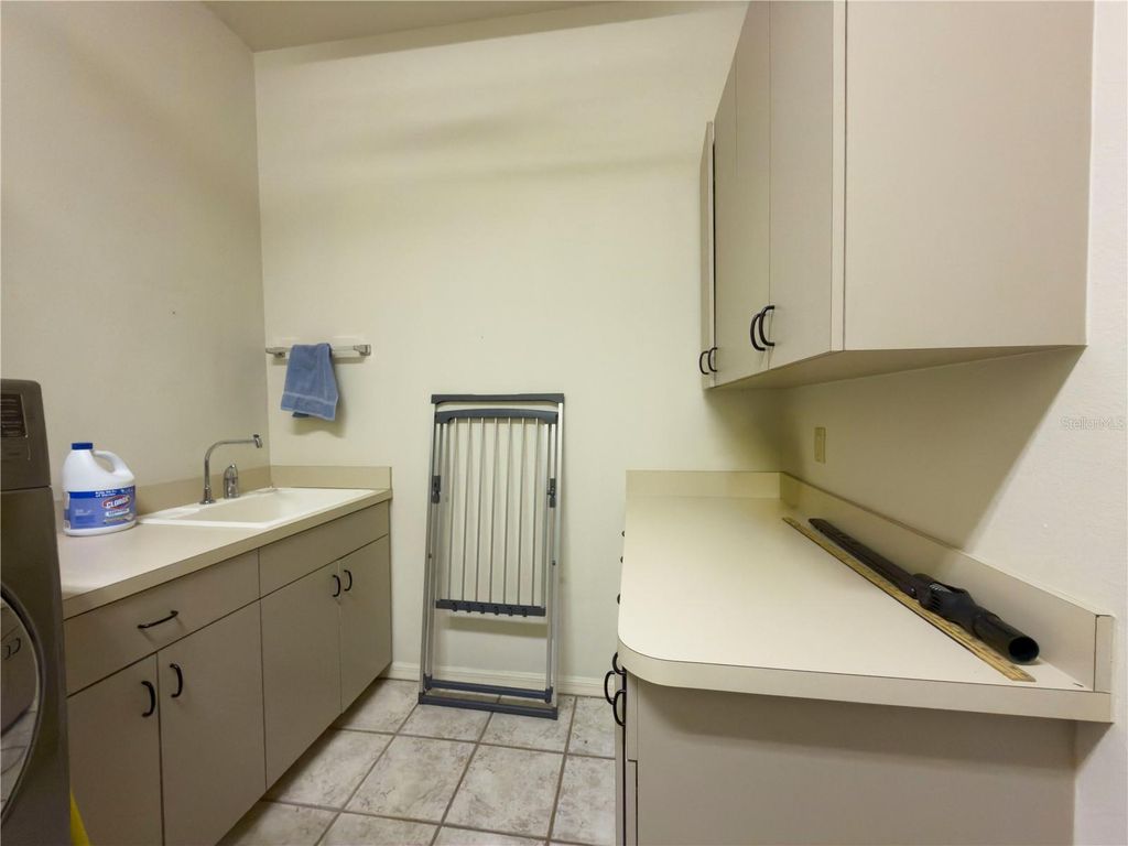 Image 49 of property listing at 11708 ORANGE GROVE DRIVE, Tampa, FL 33618