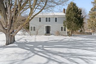 730 Falls Road, Shelburne, VT 05482