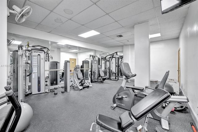 3800 S Ocean Dr 423, Hollywood, FL 33019