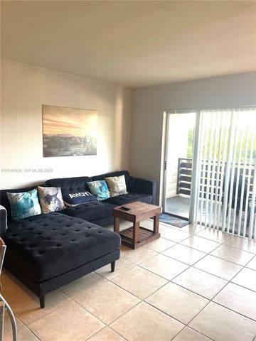 7477 SW 82nd Street C318, Miami, FL 33143