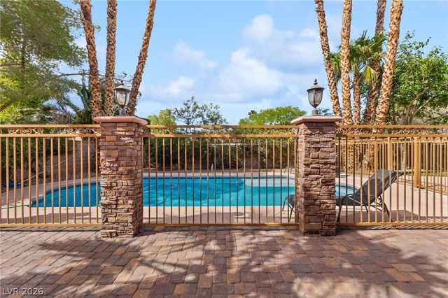 1720 Debrilla Drive, Las Vegas, NV 89123