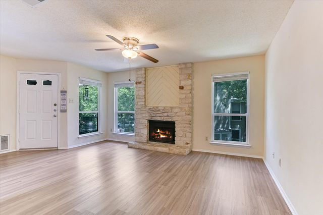 10616 Mellow Meadows DR 18B, Austin, TX 78750