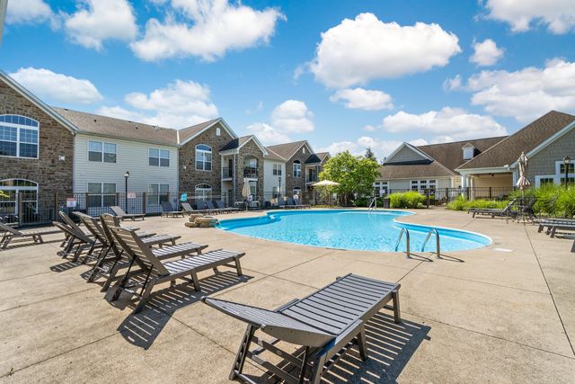 3834 Rennes Drive, Columbus, OH 43221